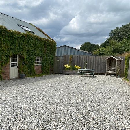 The Brick Barn, Drewsteignton Apartment Exeter Exterior foto